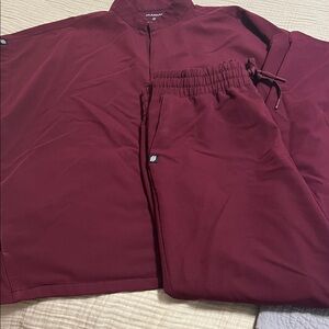 Jaanuu Burgundy Scrub Set. Sz L. 
Kerr Classic High Waist Pant
Aris Oversize Top